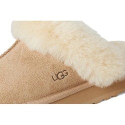 UGG Disquette B0DRDRHVG2 - Un Chausson qui Épouse la Modernité