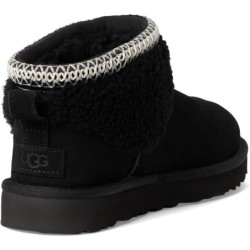 UGG Classic Curly Boot B0CQJMZV5R Jupe Assortie